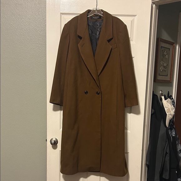 Adolfo Jackets & Blazers - Adolfo Women's Brown Trench Coat 100% Wool.